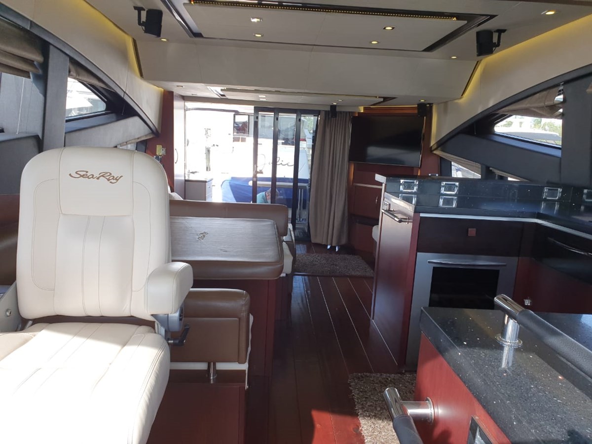 Sea Ray Motor Yacht Sea Ray L650 Fly For Sale