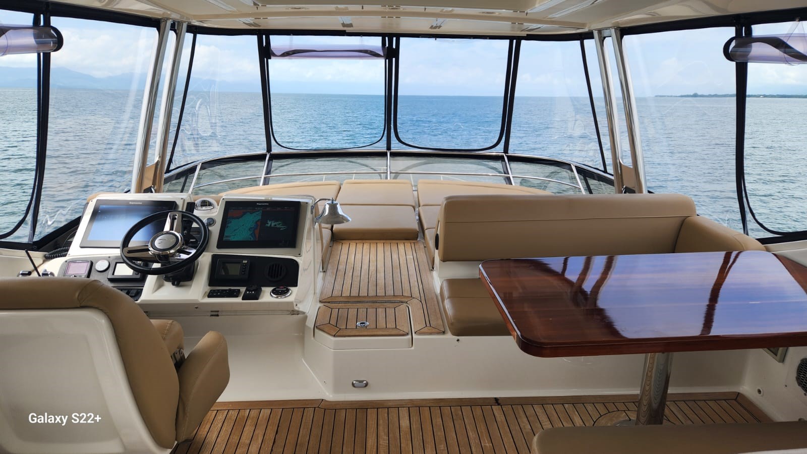 Sea Ray Motor Yacht Sea Ray L650 Fly For Sale
