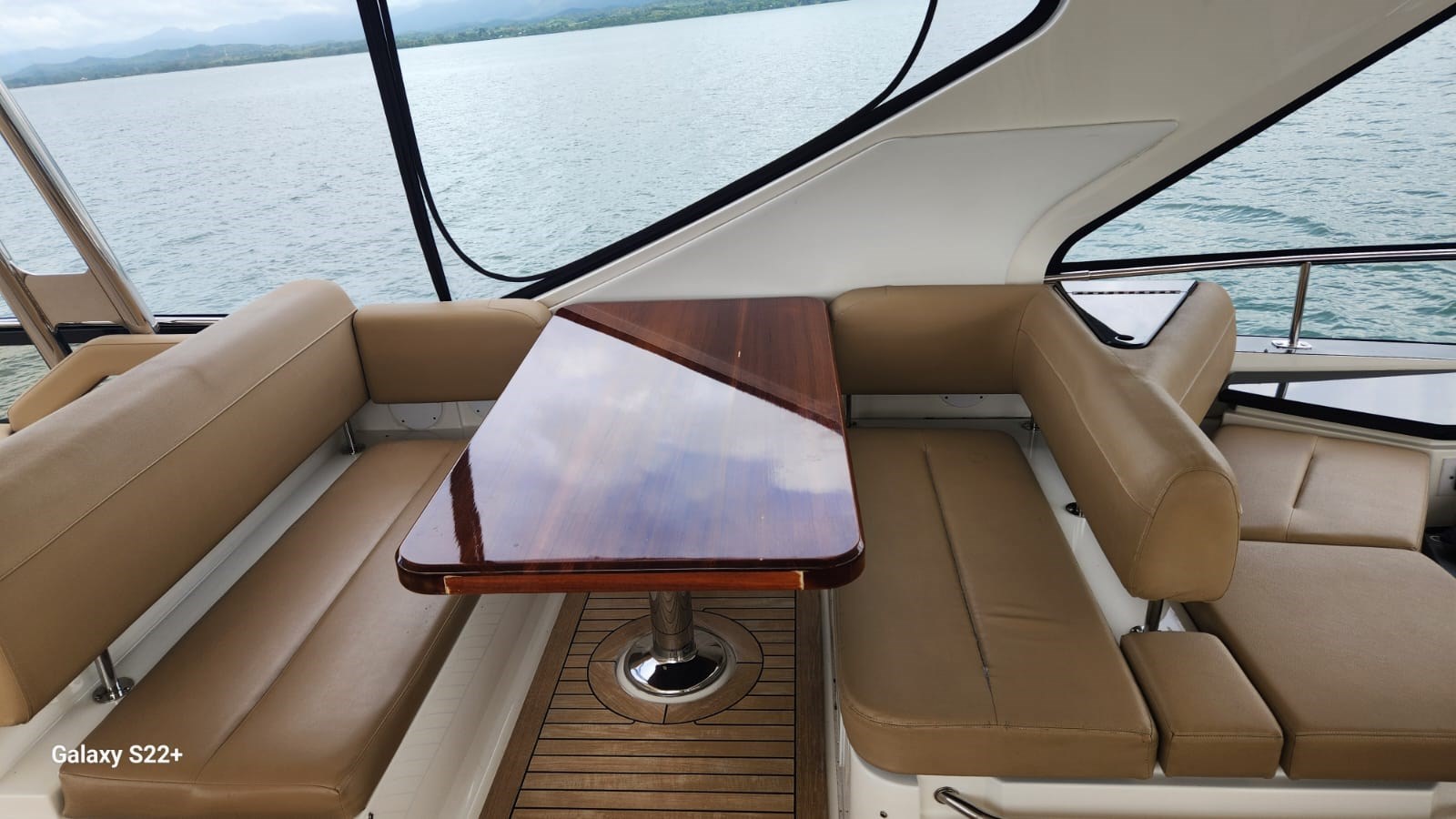 Sea Ray Motor Yacht Sea Ray L650 Fly For Sale