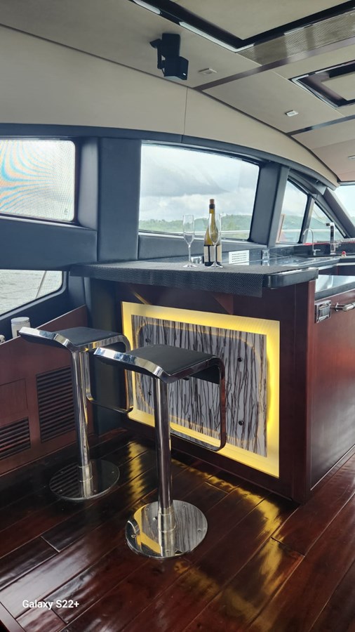 Sea Ray Motor Yacht Sea Ray L650 Fly For Sale
