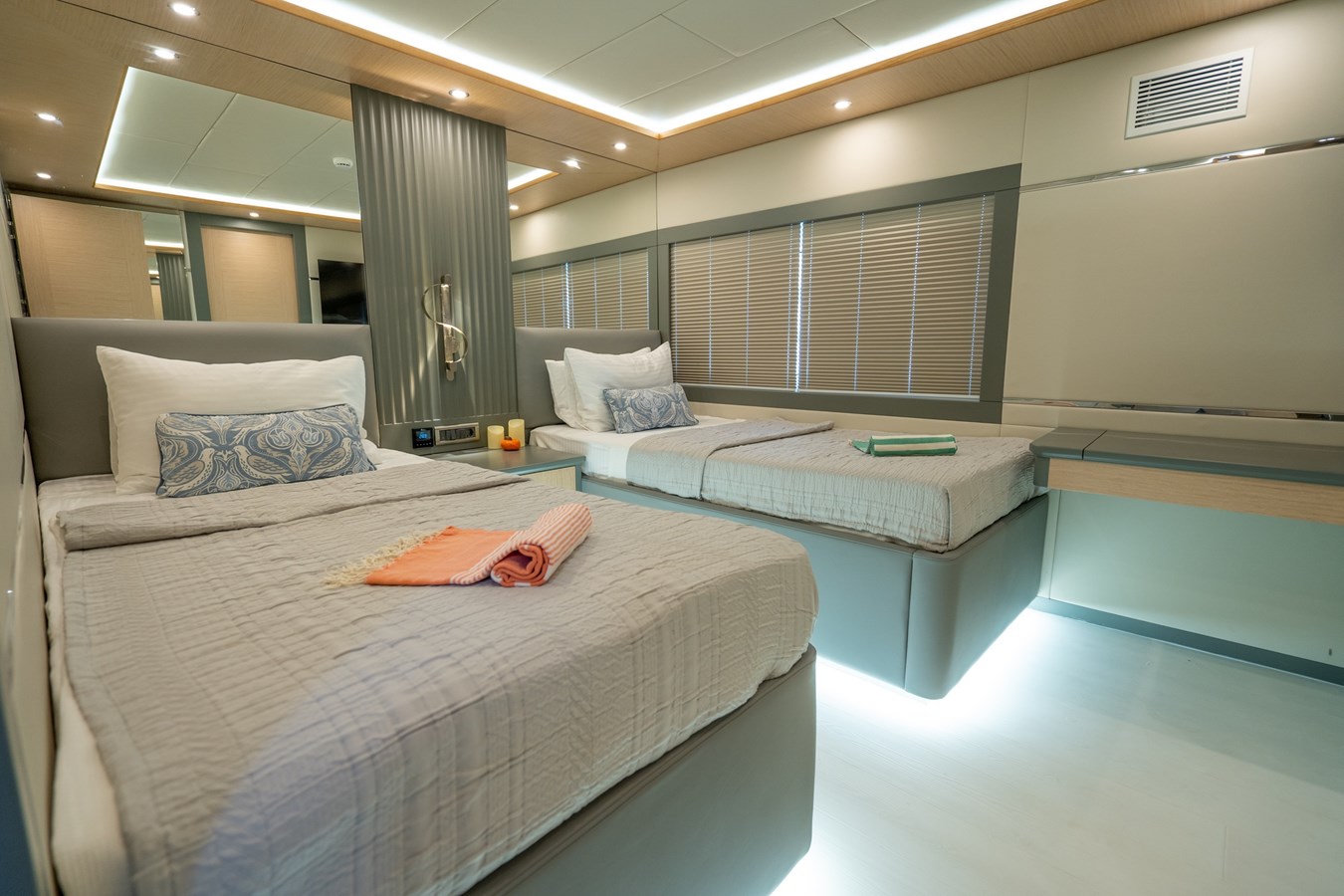 Custom Trawler Yacht 27m TRAWLER For Sale