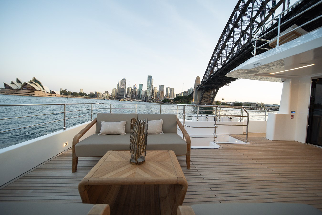 Majesty Motor Yacht BLUESTONE For Sale