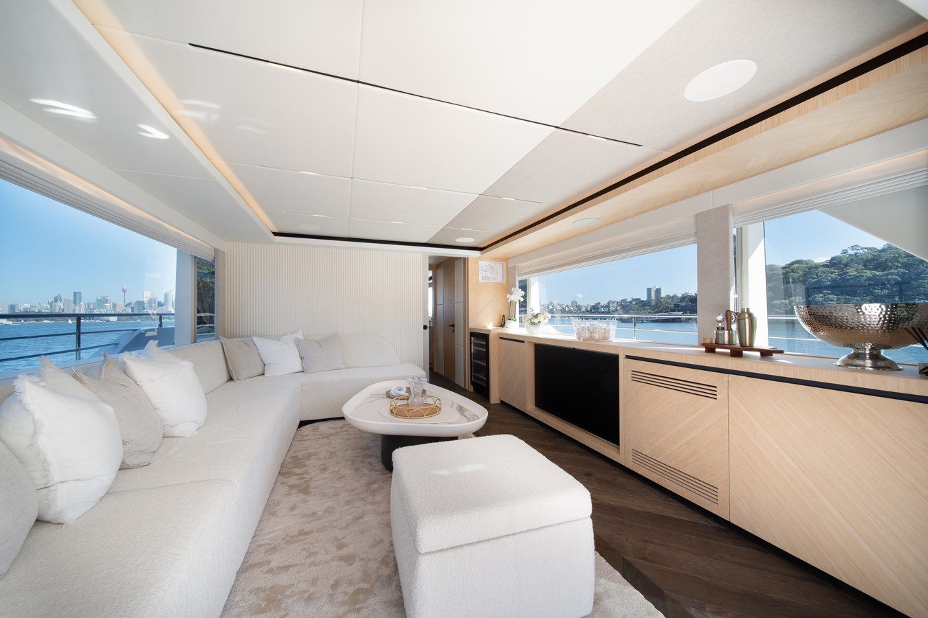 Majesty Motor Yacht BLUESTONE For Sale