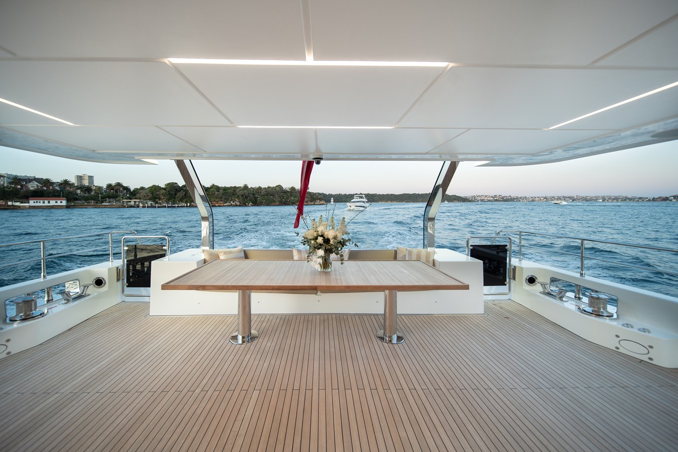 Majesty Motor Yacht BLUESTONE For Sale