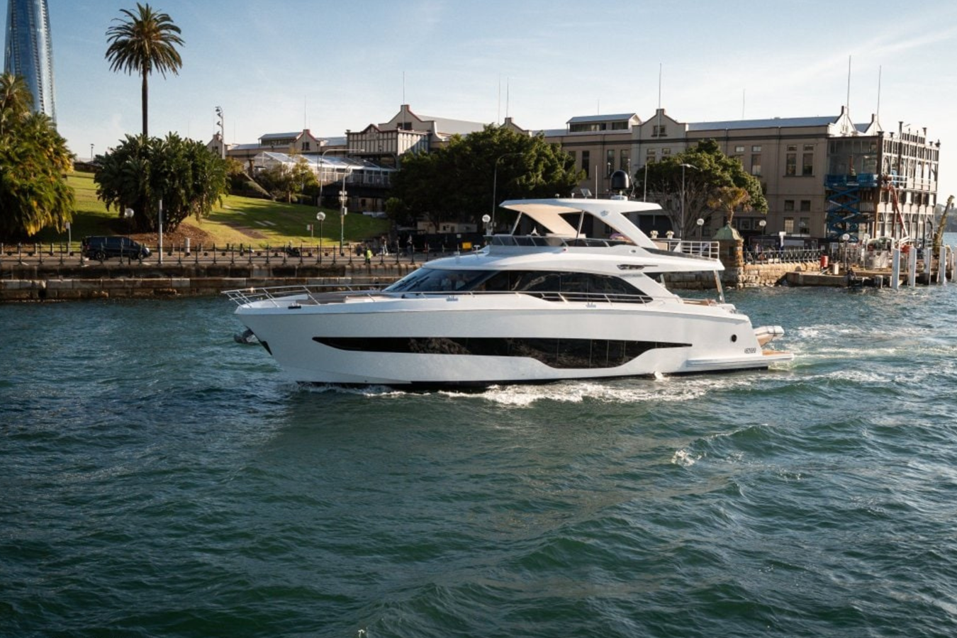 Majesty Motor Yacht TOPAZ For Sale
