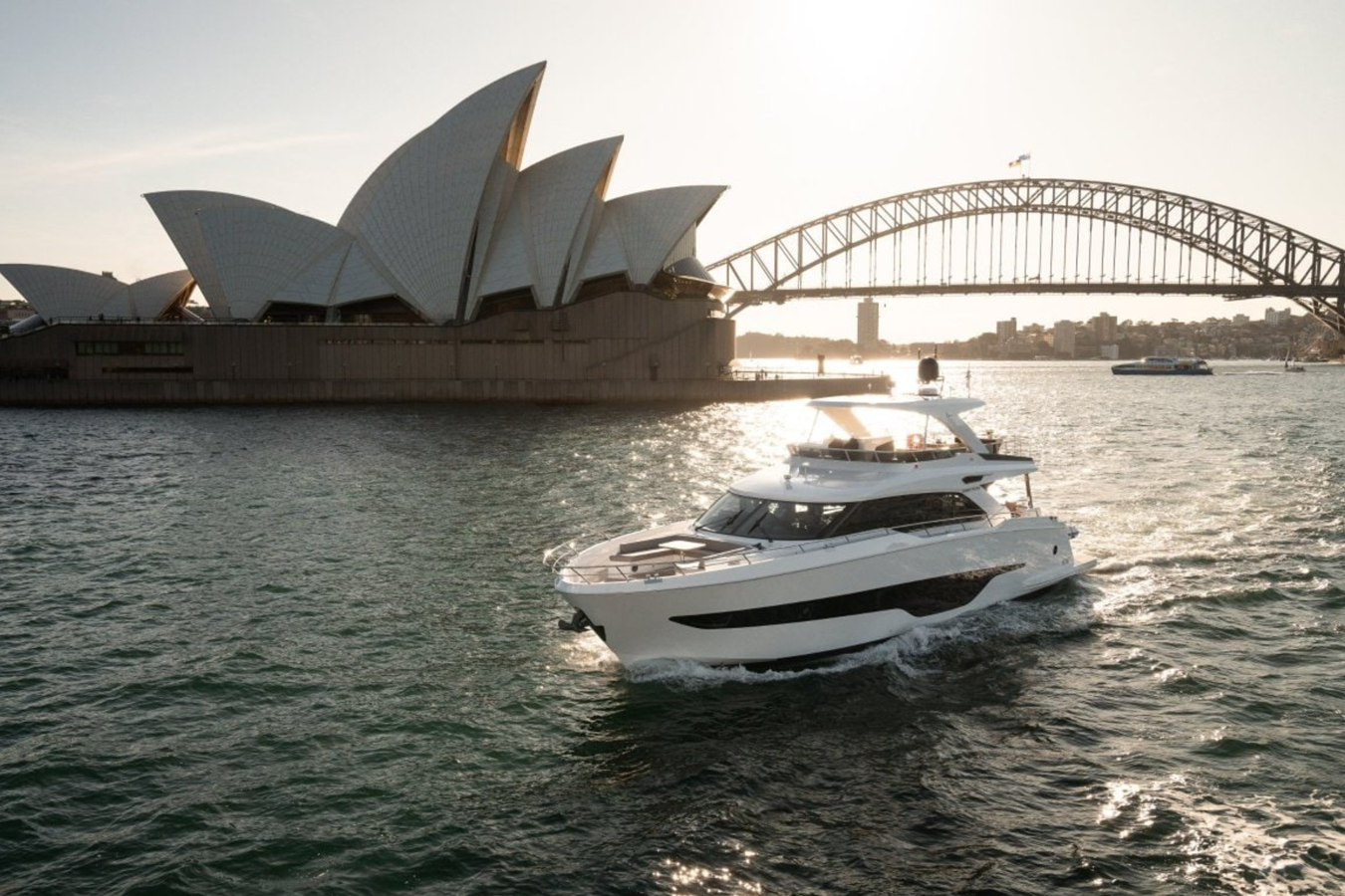 Majesty Motor Yacht TOPAZ For Sale