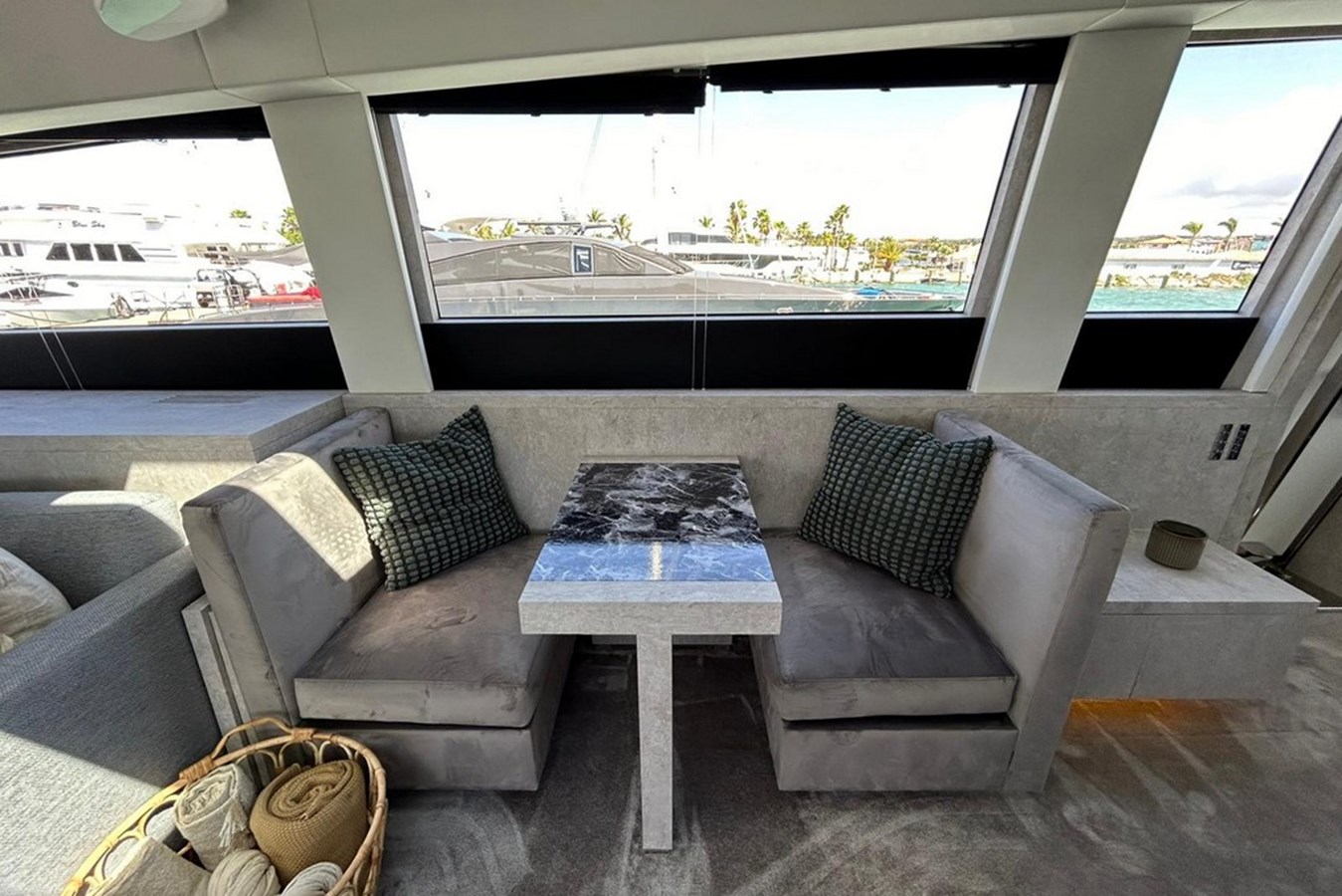Arno Leopard Motor Yacht LEOPARD 31 OPEN  For Sale