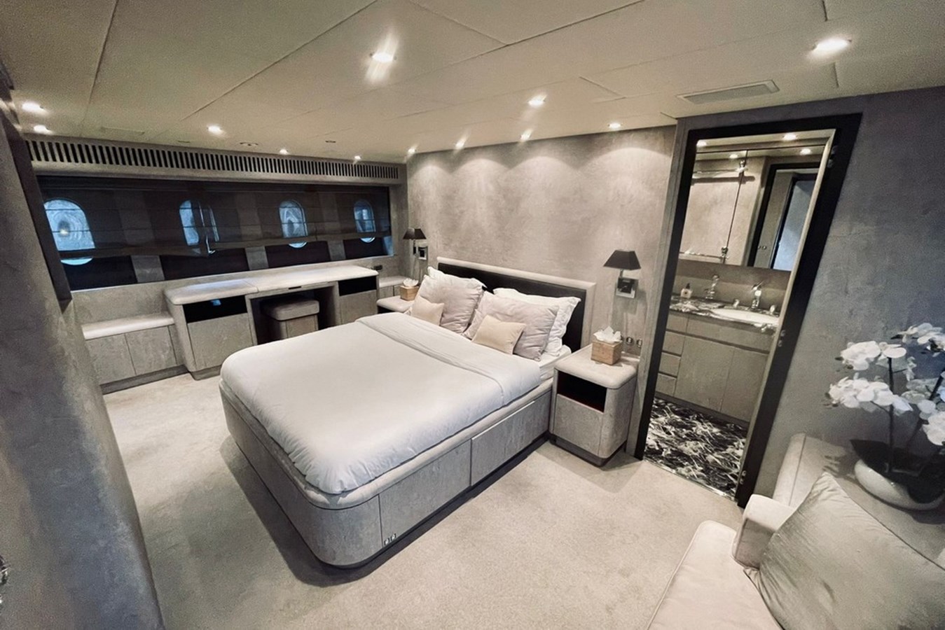 Arno Leopard Motor Yacht LEOPARD 31 OPEN For Sale