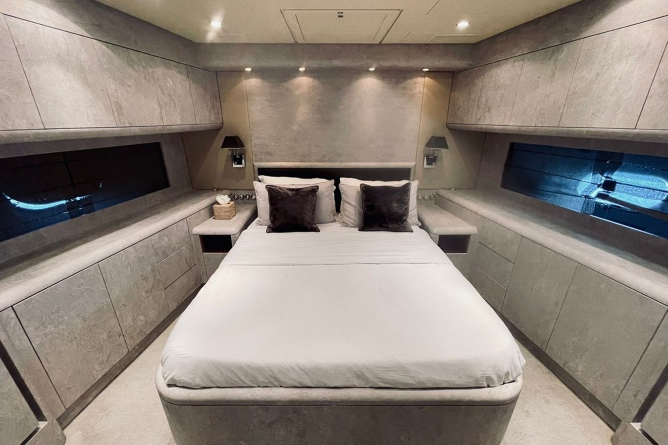 Arno Leopard Motor Yacht LEOPARD 31 OPEN For Sale