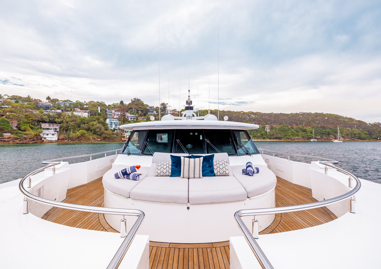 Oceanfast Motor Yacht EVOLUTION For Sale