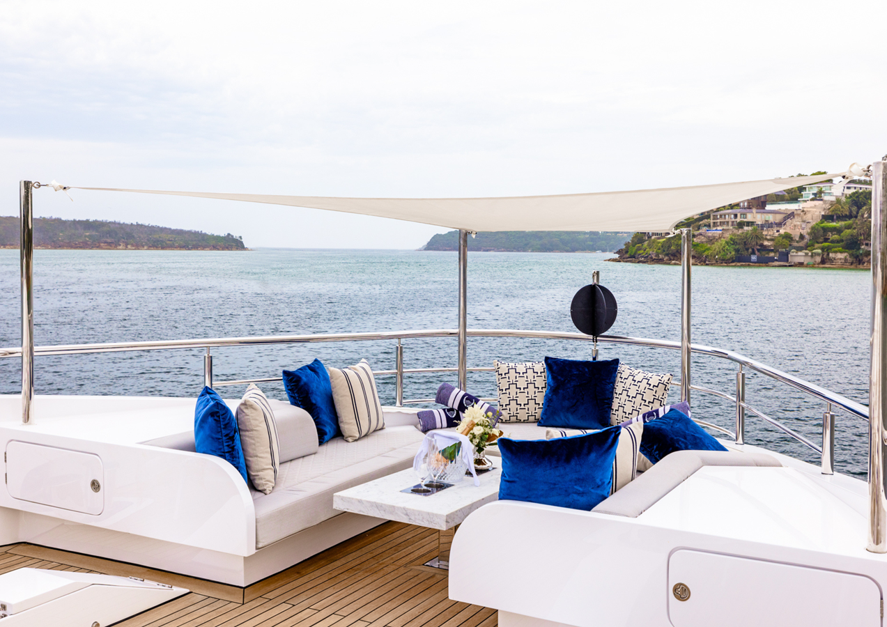 Oceanfast Motor Yacht EVOLUTION For Sale