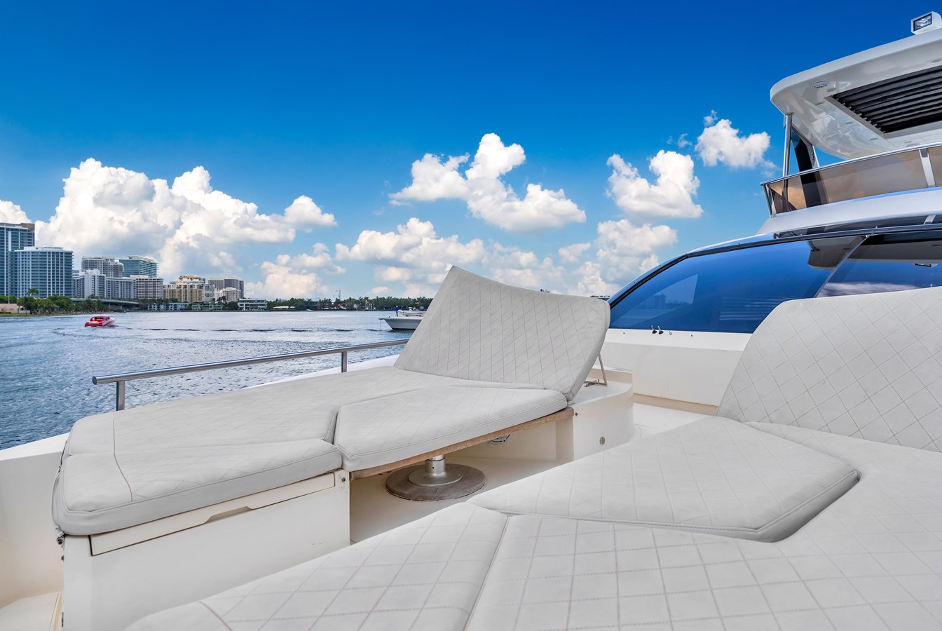 Astilleros Astondoa Motor Yacht GREYT ESCAPE For Sale