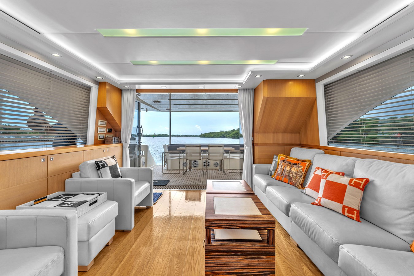 Astilleros Astondoa Motor Yacht GREYT ESCAPE For Sale