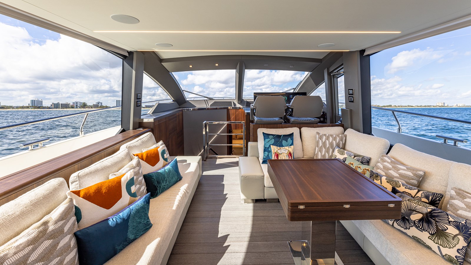 Astilleros Astondoa Motor Yacht ISLA BONITA For Sale