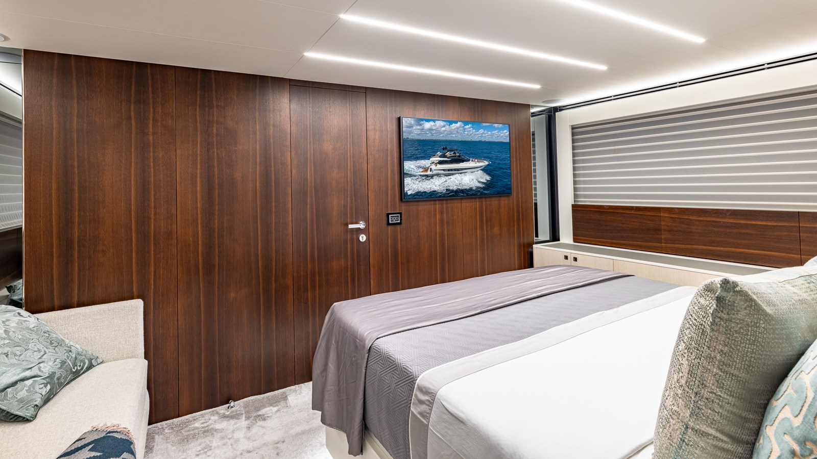 Astilleros Astondoa Motor Yacht ISLA BONITA For Sale
