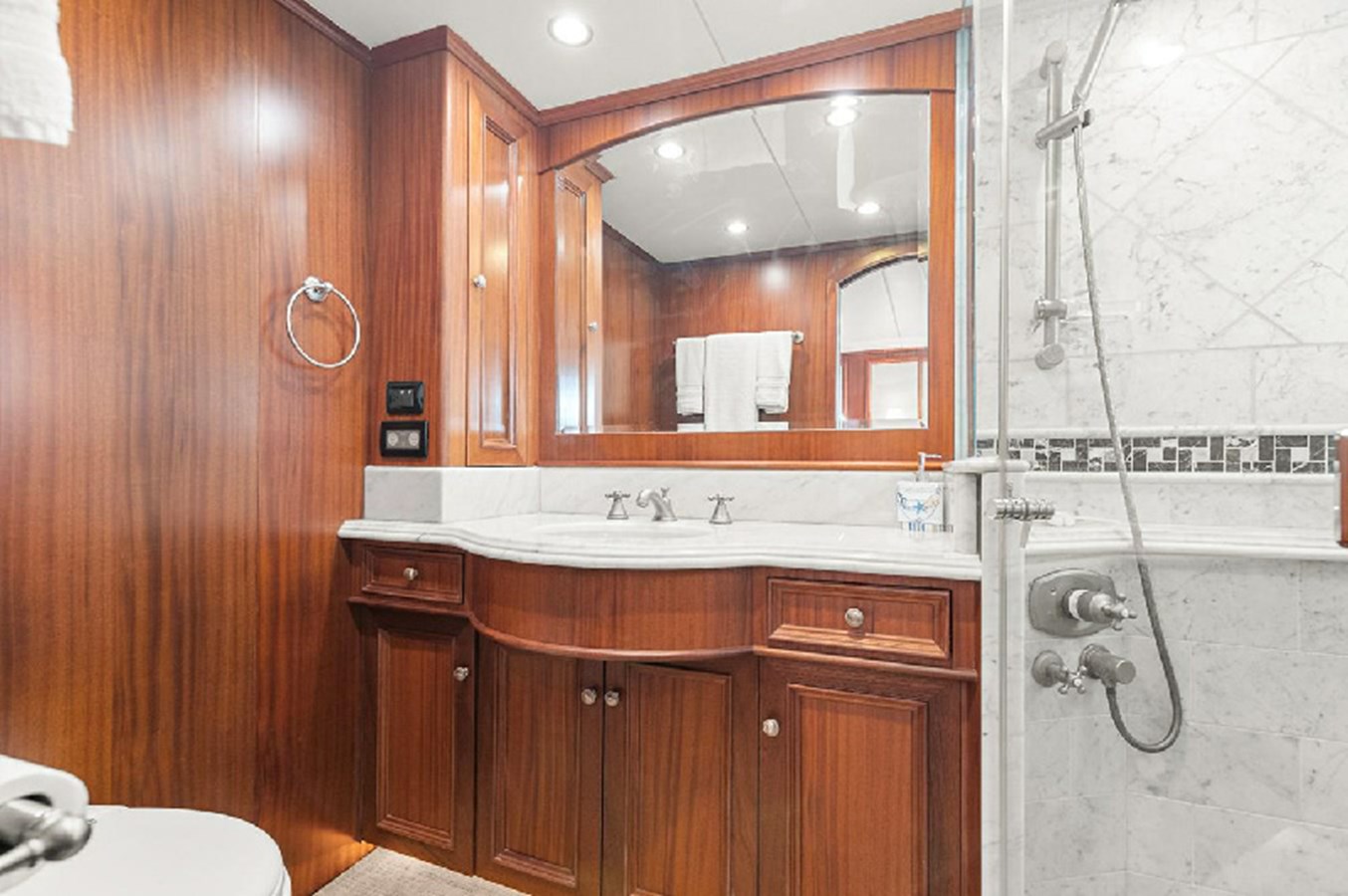 Paragon Motor Yachts Motor Yacht SEAS TO SEE For Sale