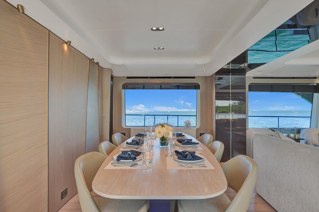Azimut Yachts Motor Yacht Enchante For Sale