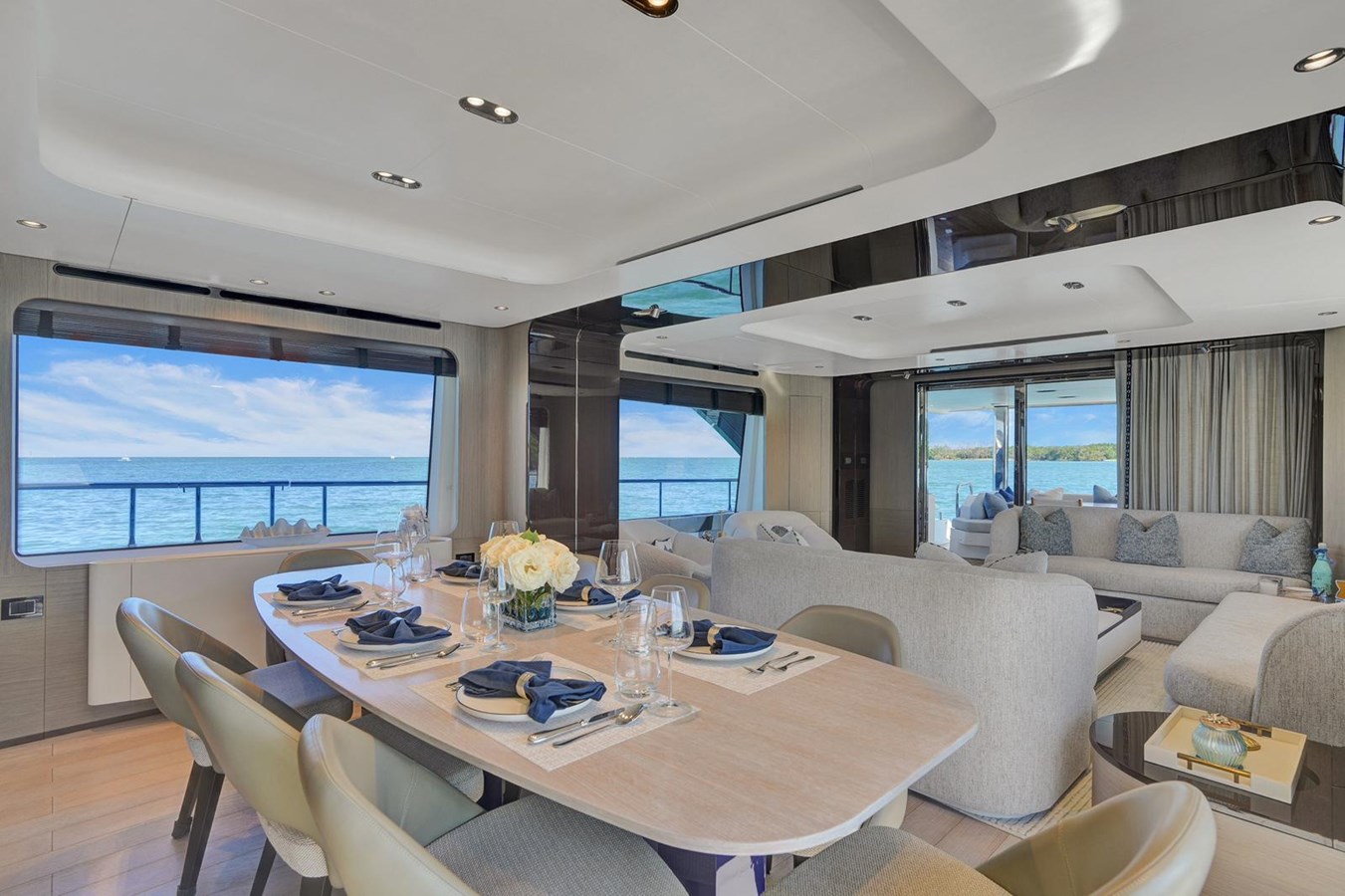 Azimut Yachts Motor Yacht Enchante For Sale