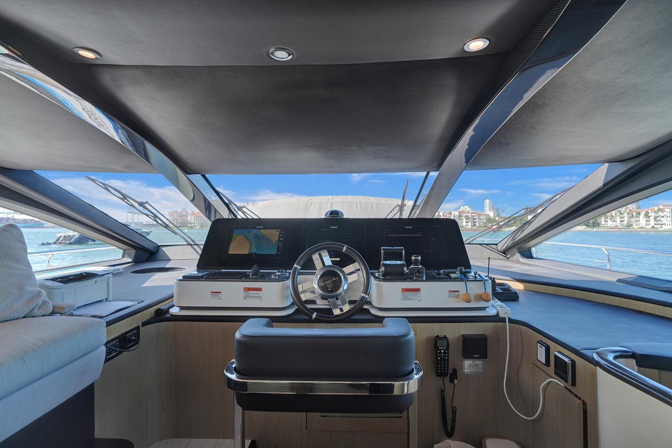 Azimut Yachts Motor Yacht Enchante For Sale