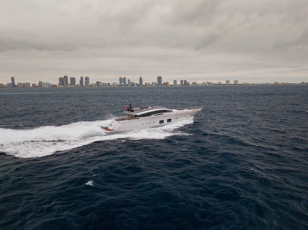 Pershing Cruising Yacht NAAV For Sale