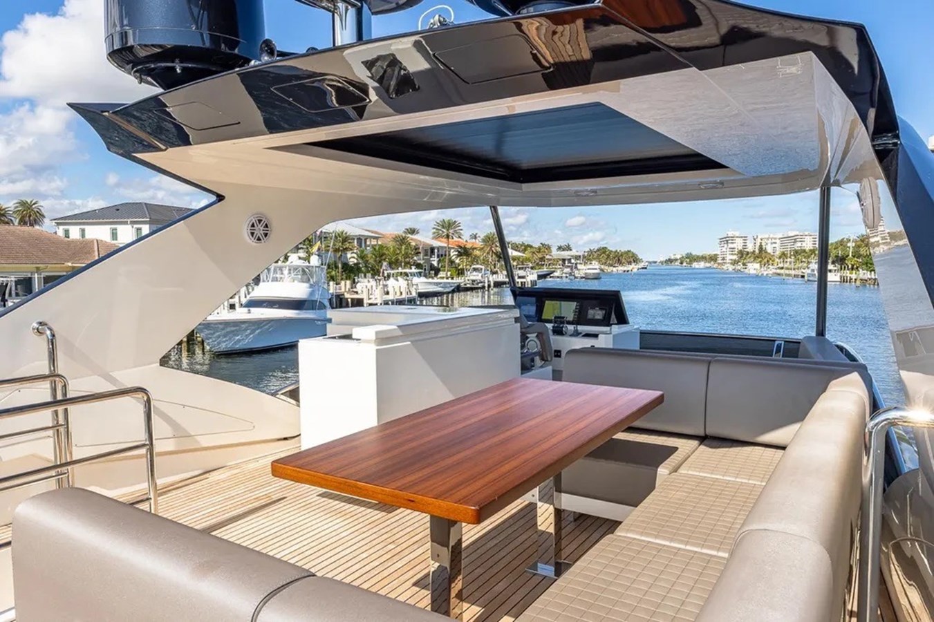 Astilleros Astondoa Motor Yacht - For Sale