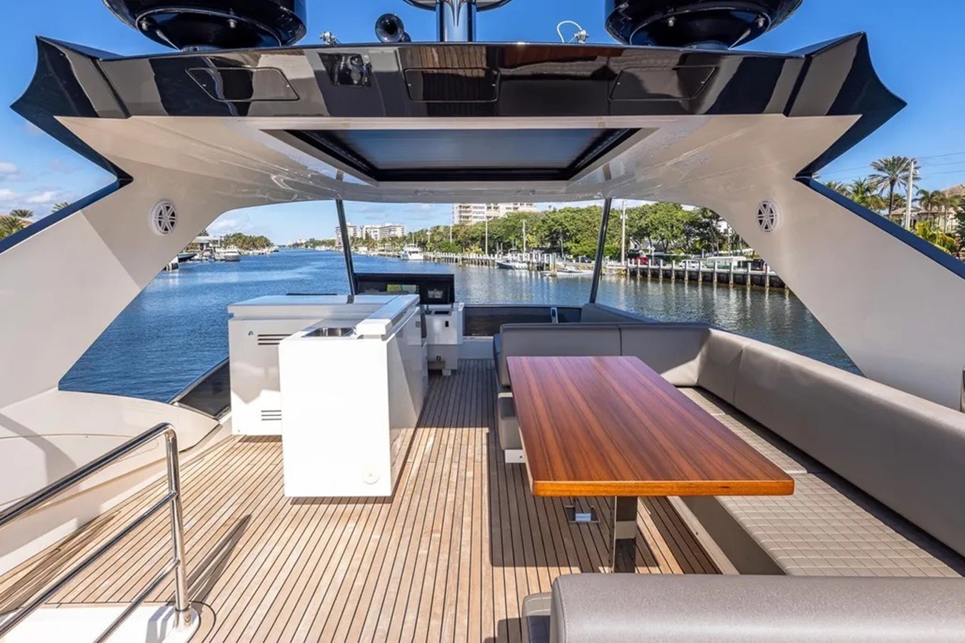 Astilleros Astondoa Motor Yacht - For Sale