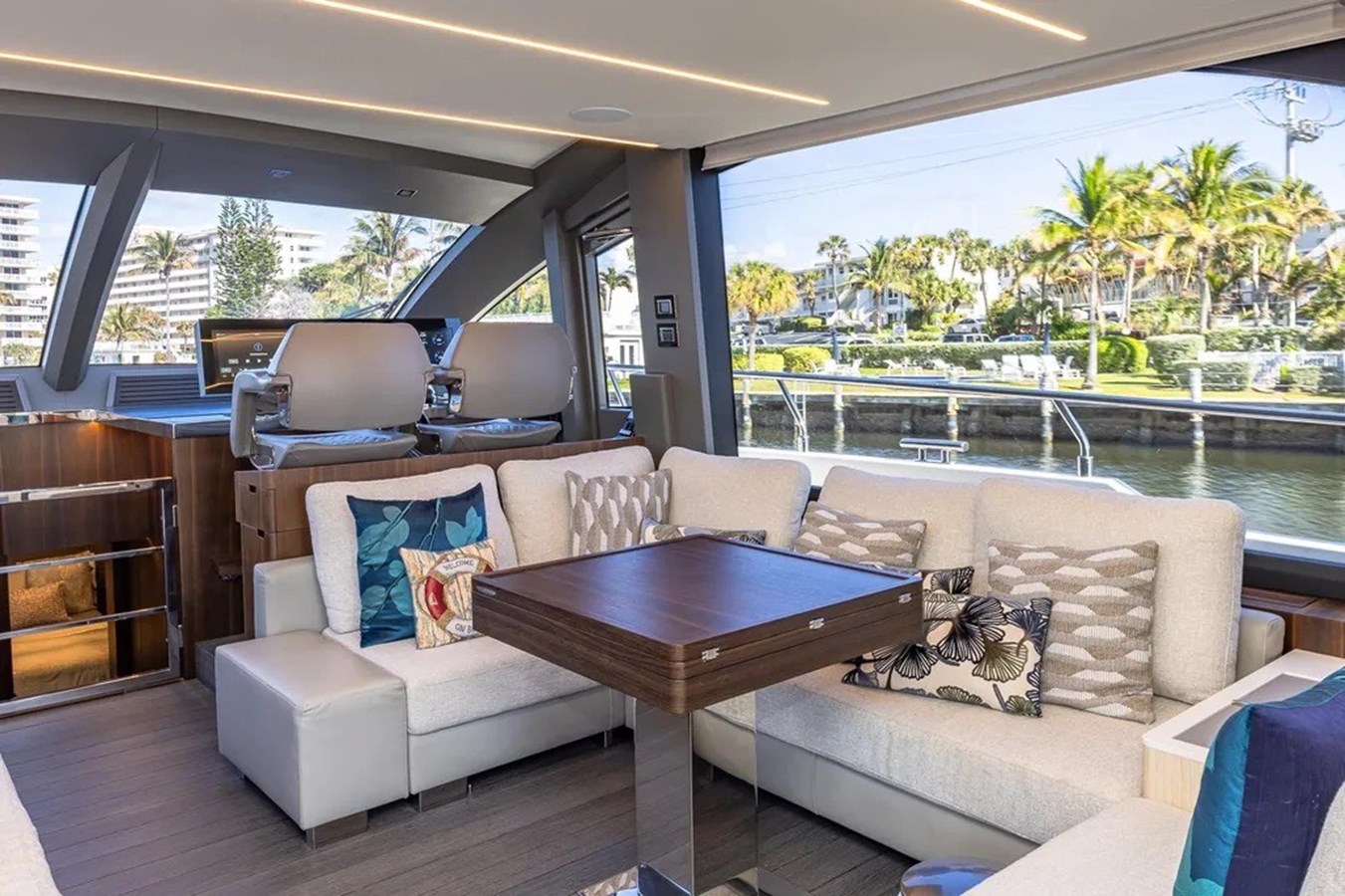 Astilleros Astondoa Motor Yacht - For Sale