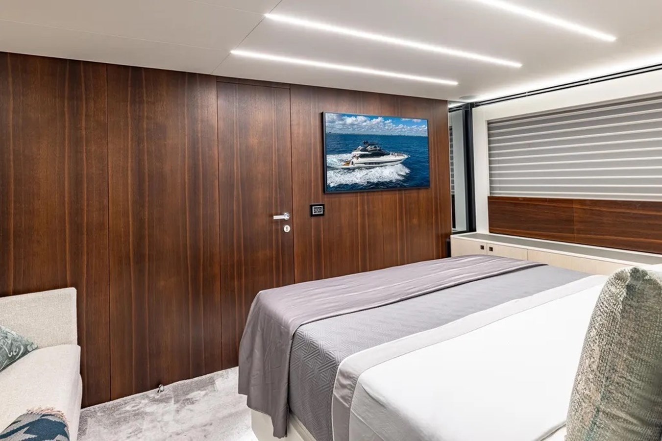 Astilleros Astondoa Motor Yacht - For Sale