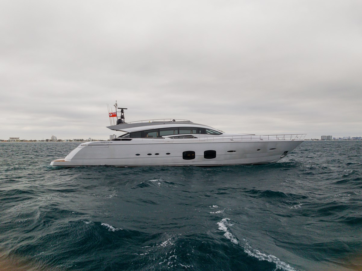 Pershing Cruising Yacht NAAV For Sale