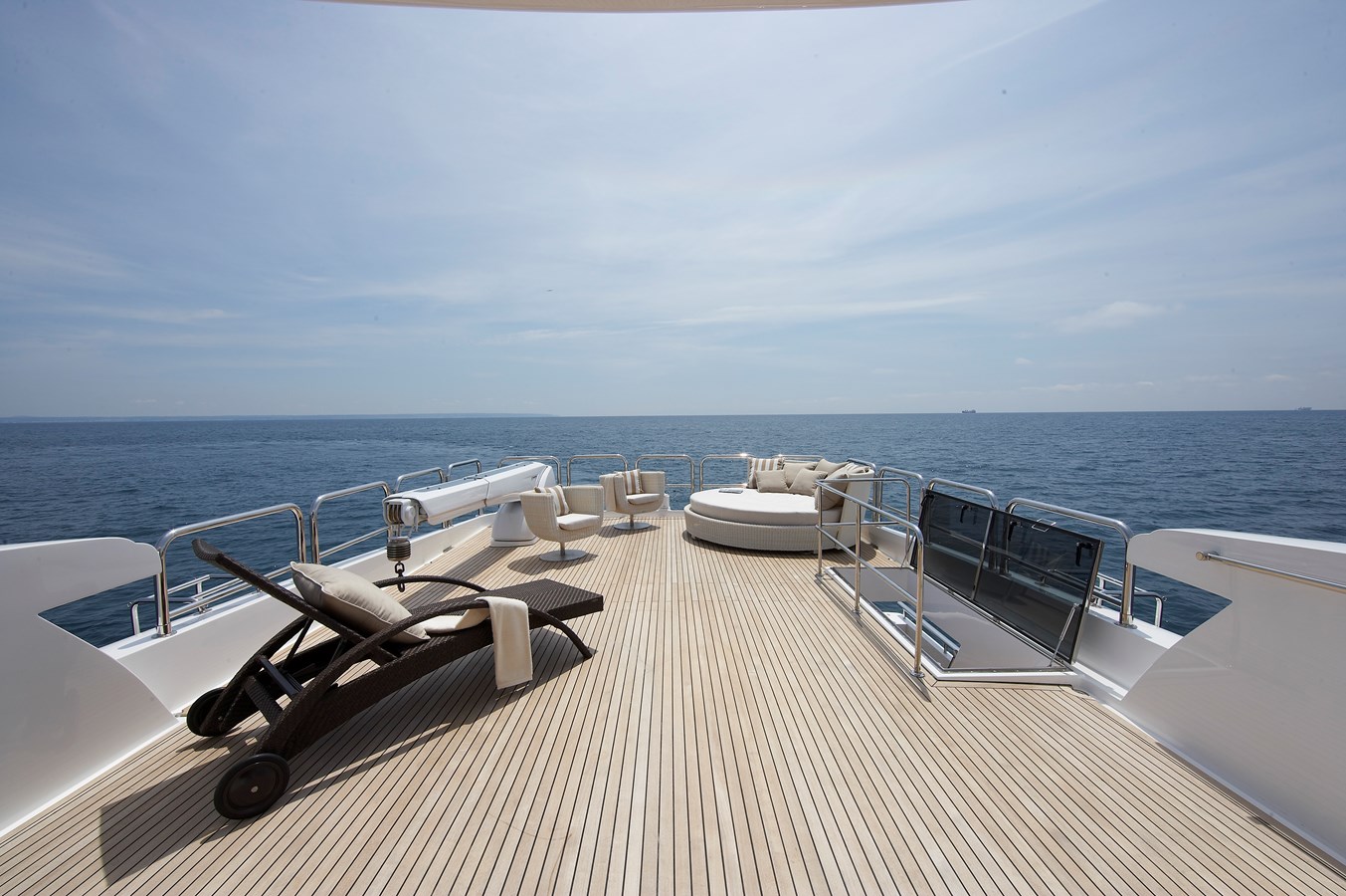Johnson Motor Yacht JOHNSON 110 FLYBRIDGE  For Sale