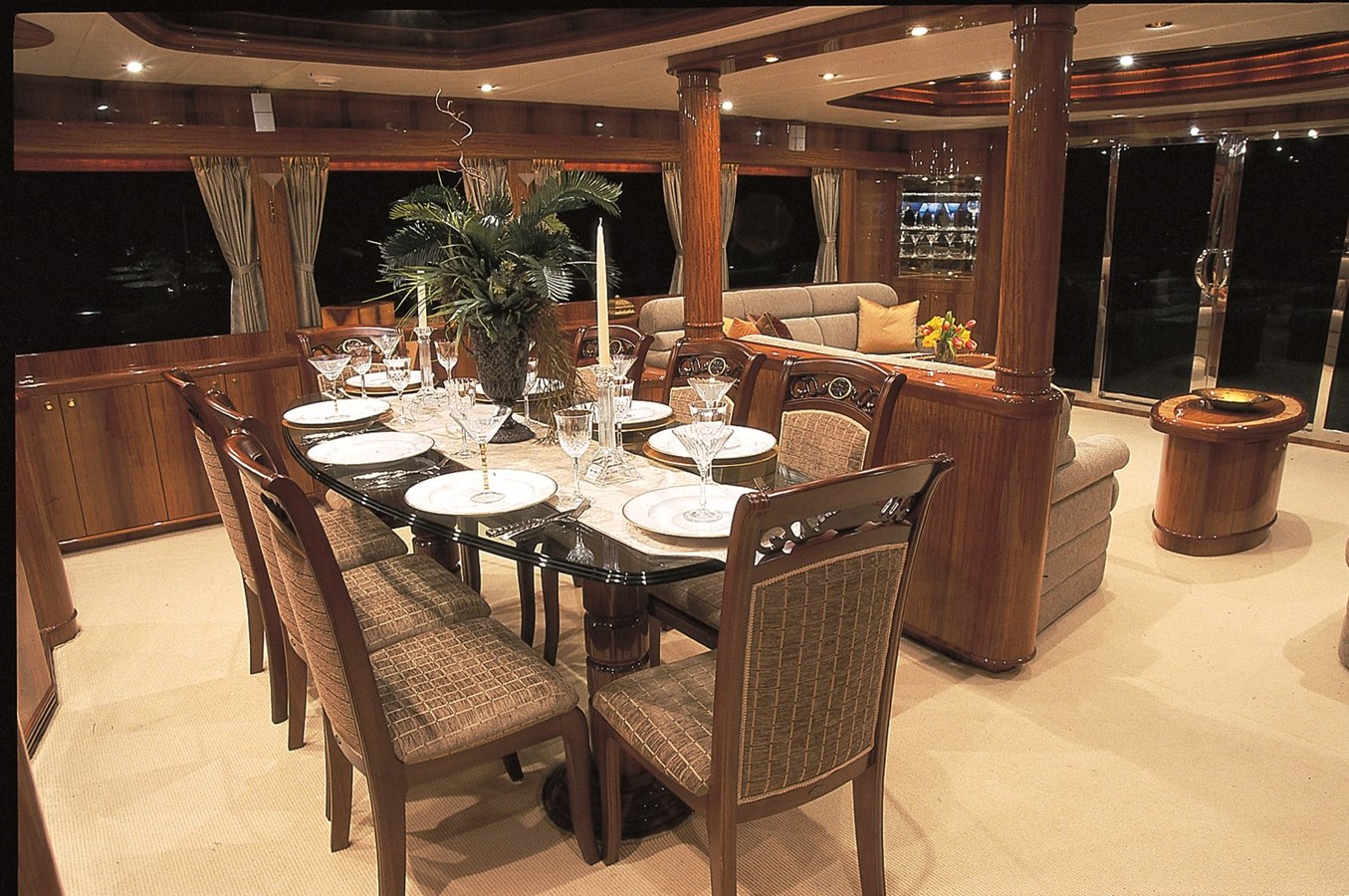 Johnson Motor Yacht JOHNSON 93 SKYLOUNGE     For Sale