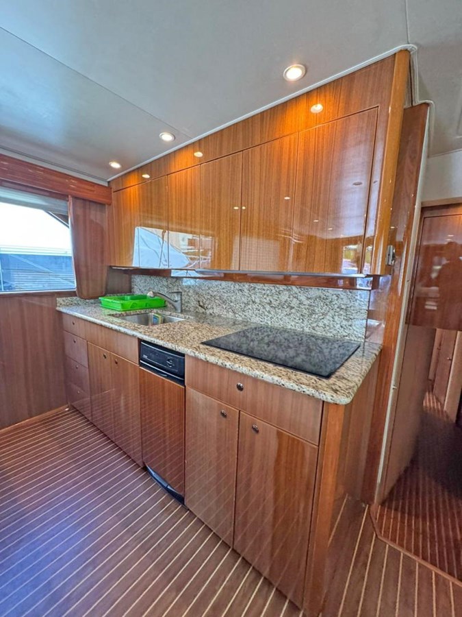 Viking Sport Fisherman Viking 68 Convertible For Sale