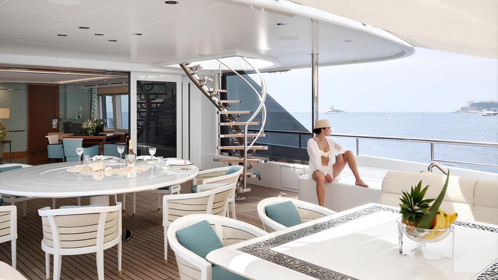Feadship Motor Yacht PHILOSOPHY For Sale
