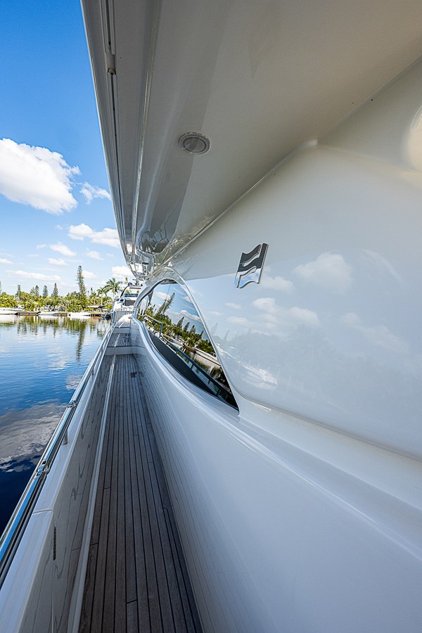 Ferretti Motor Yacht La Bella Vita For Sale
