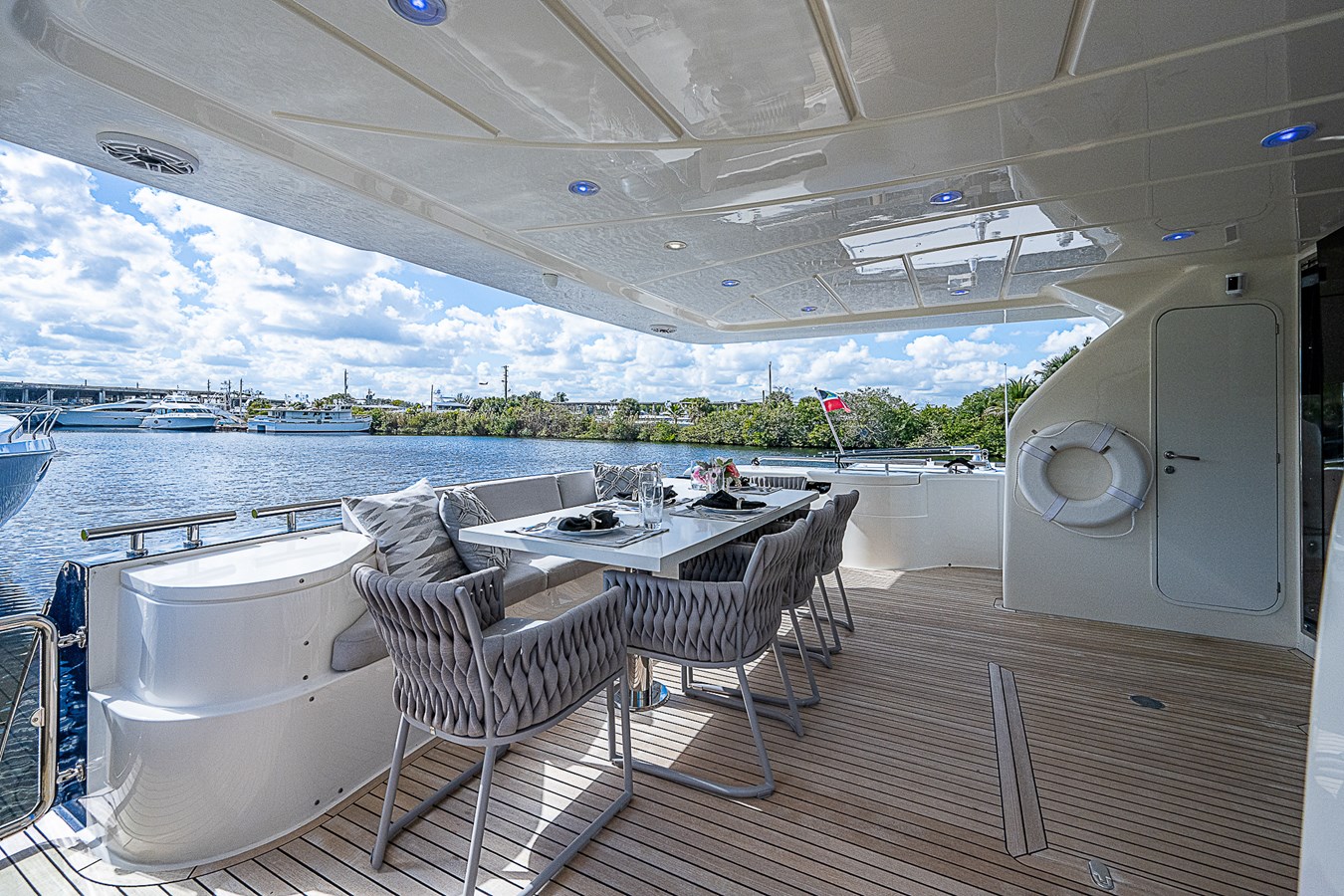 Ferretti Motor Yacht La Bella Vita For Sale