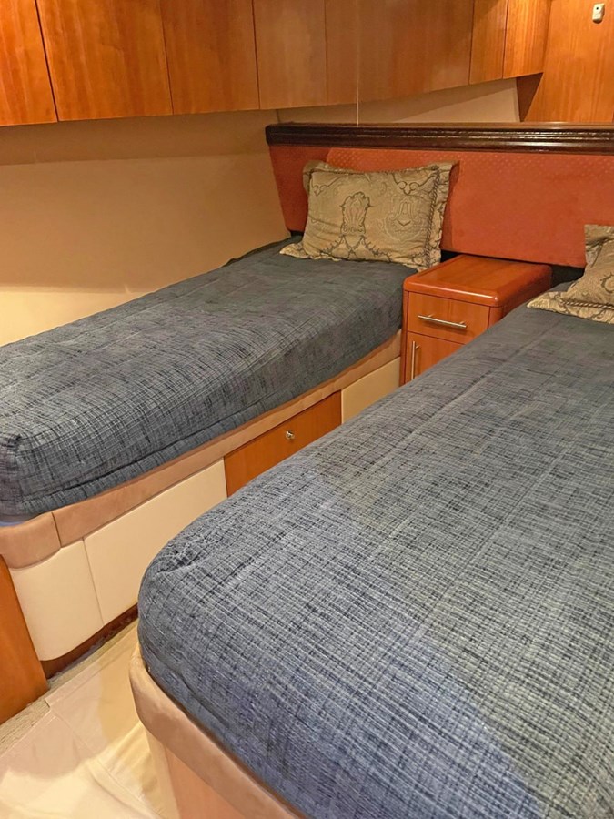 Hatteras Sport Fisherman Hatteras 68 Convertible For Sale