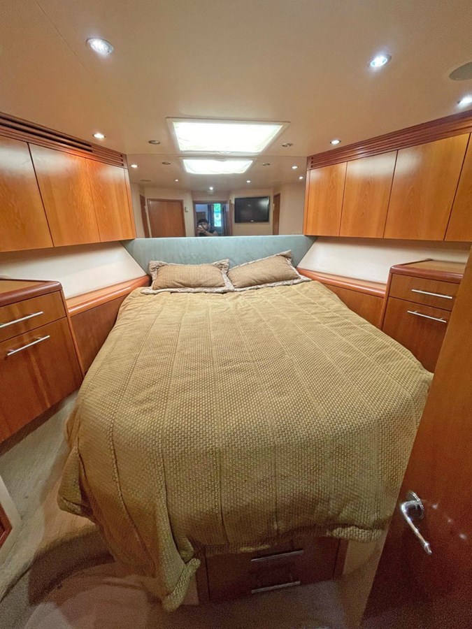 Hatteras Sport Fisherman Hatteras 68 Convertible For Sale