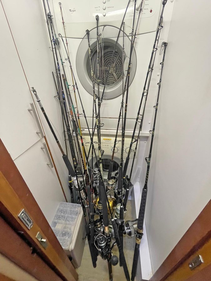 Hatteras Sport Fisherman Hatteras 68 Convertible For Sale