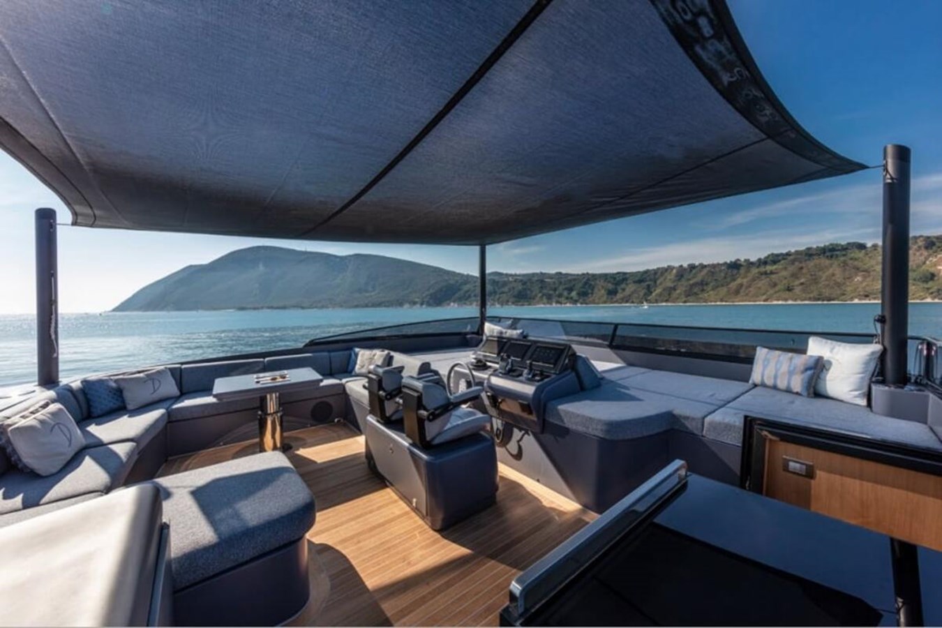 Extra Yachts Motor Yacht HAZE For Sale