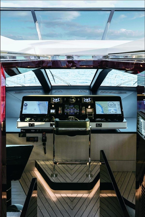 Azimut Yachts Motor Yacht MISS M For Sale