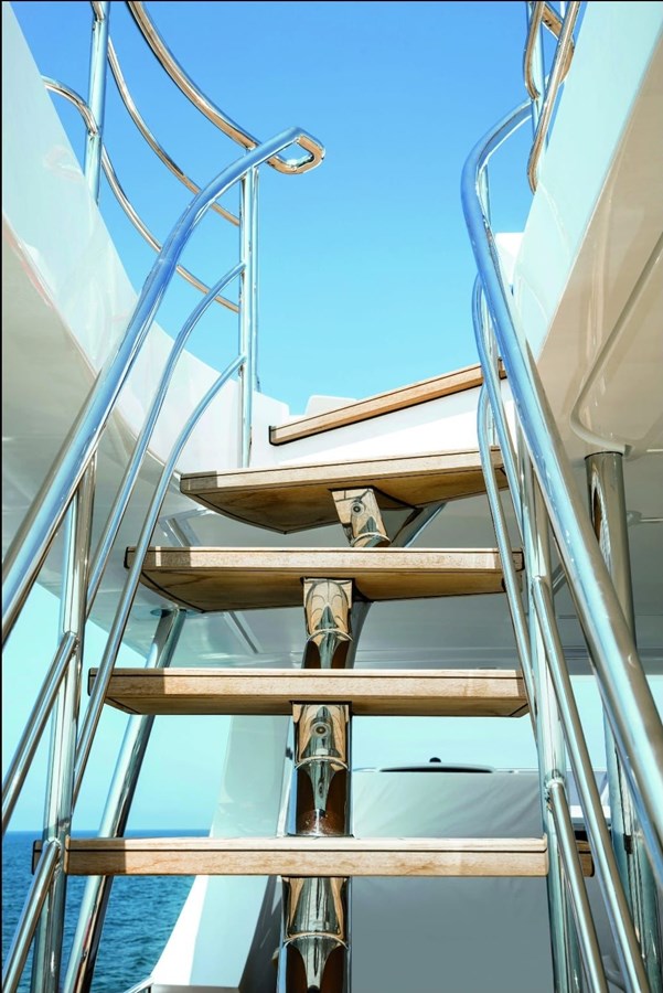 Azimut Yachts Motor Yacht MISS M For Sale