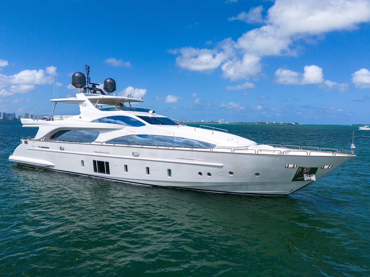 Azimut Yachts Motor Yacht Azimut Grande 105 For Sale
