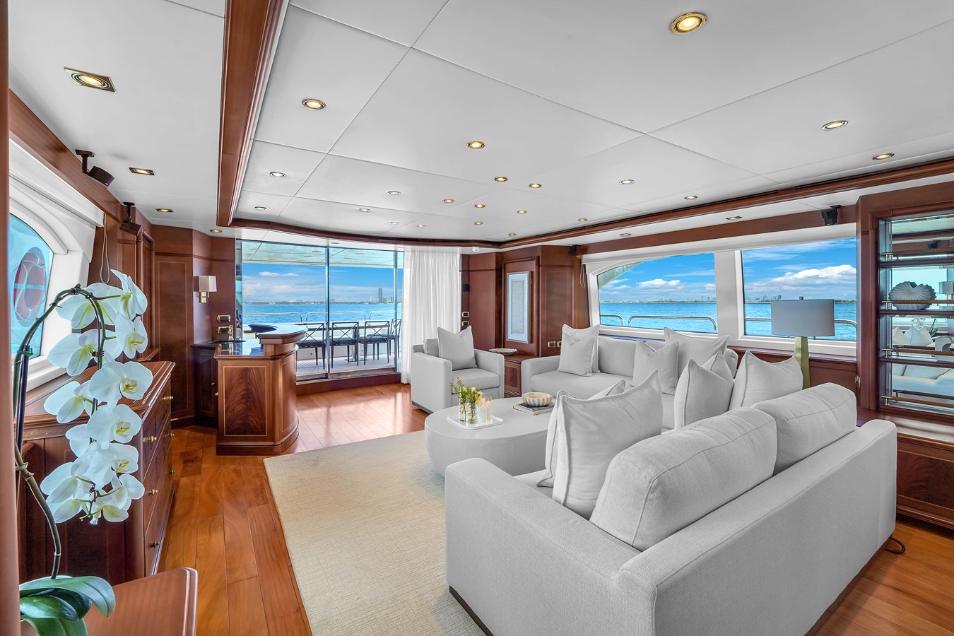 Azimut Yachts Motor Yacht Azimut Grande 105 For Sale
