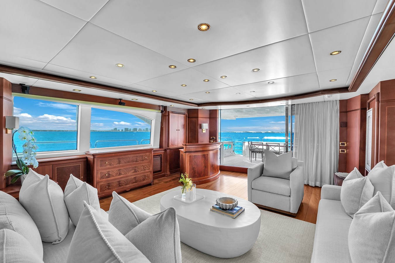 Azimut Yachts Motor Yacht Azimut Grande 105 For Sale
