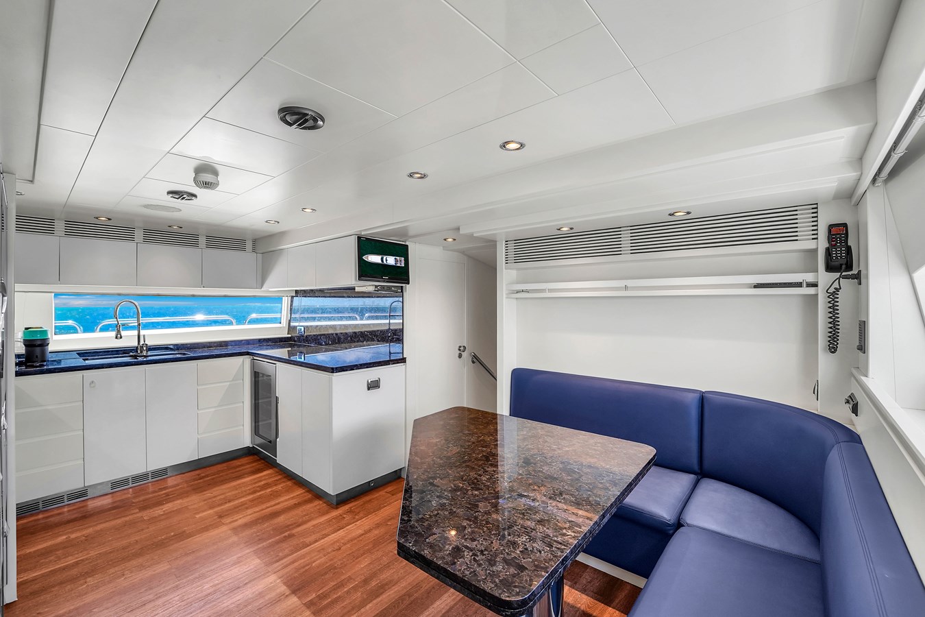 Azimut Yachts Motor Yacht Azimut Grande 105 For Sale