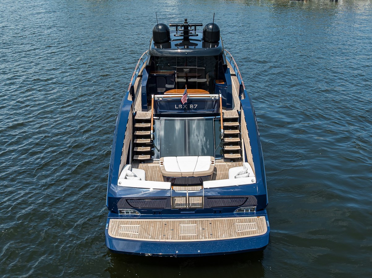 Lazzara Yachts Motor Yacht LAZZARA LSX 67 For Sale