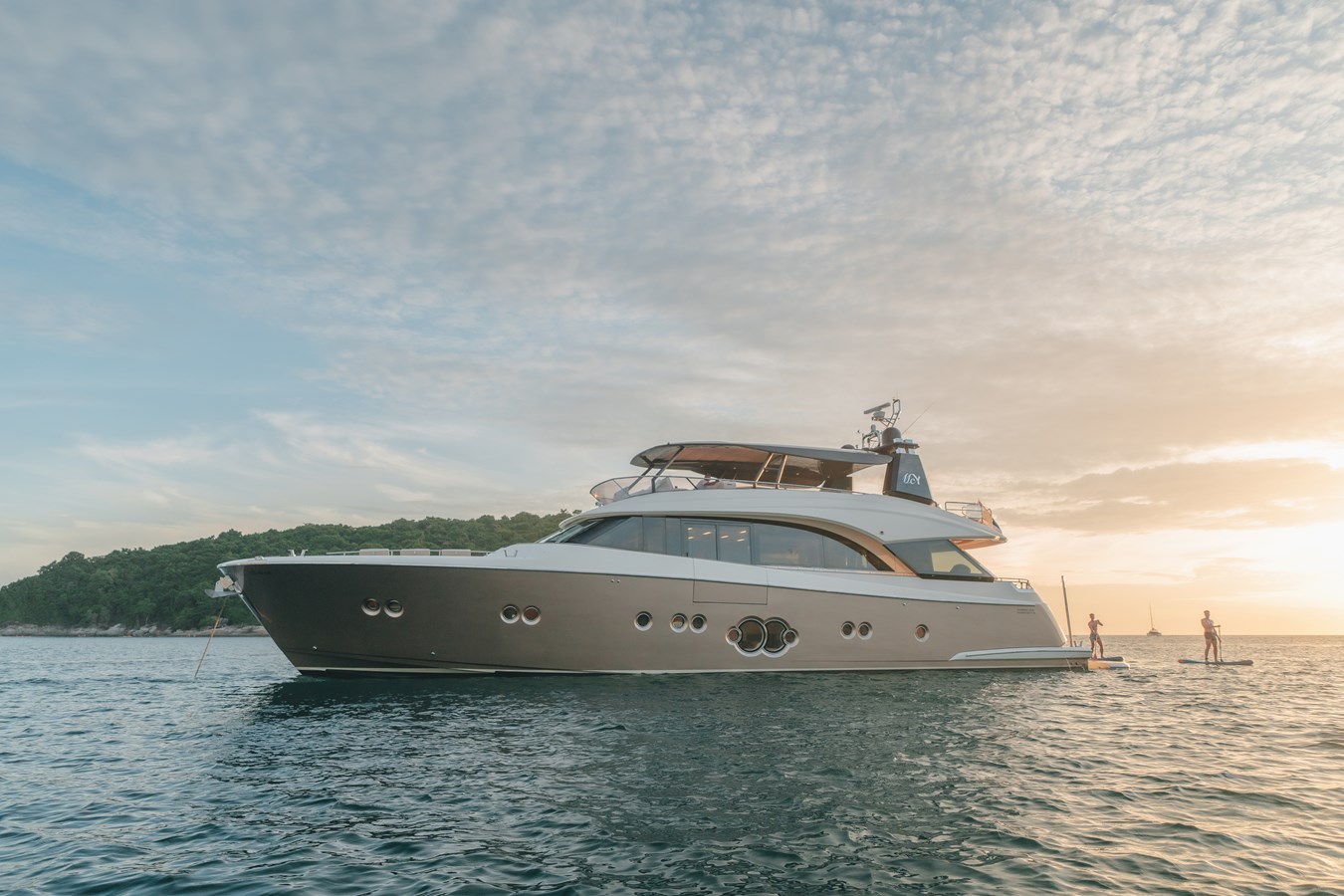 Monte Carlo Yachts Motor Yacht BAYC ASIA For Sale