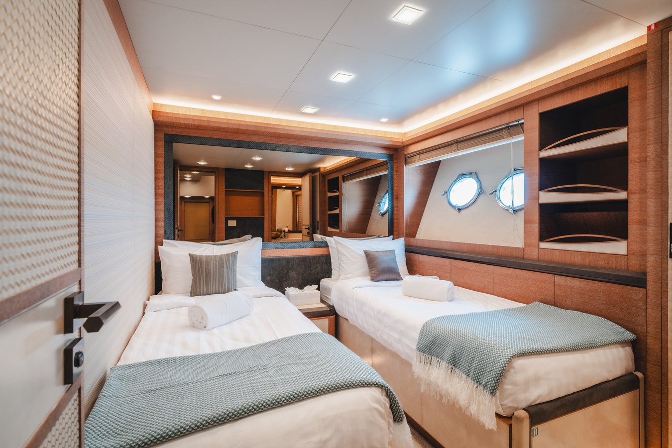 Monte Carlo Yachts Motor Yacht BAYC ASIA For Sale