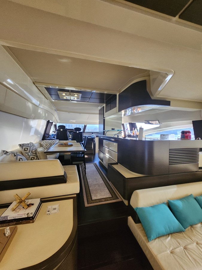 Azimut Yachts Motor Yacht - For Sale