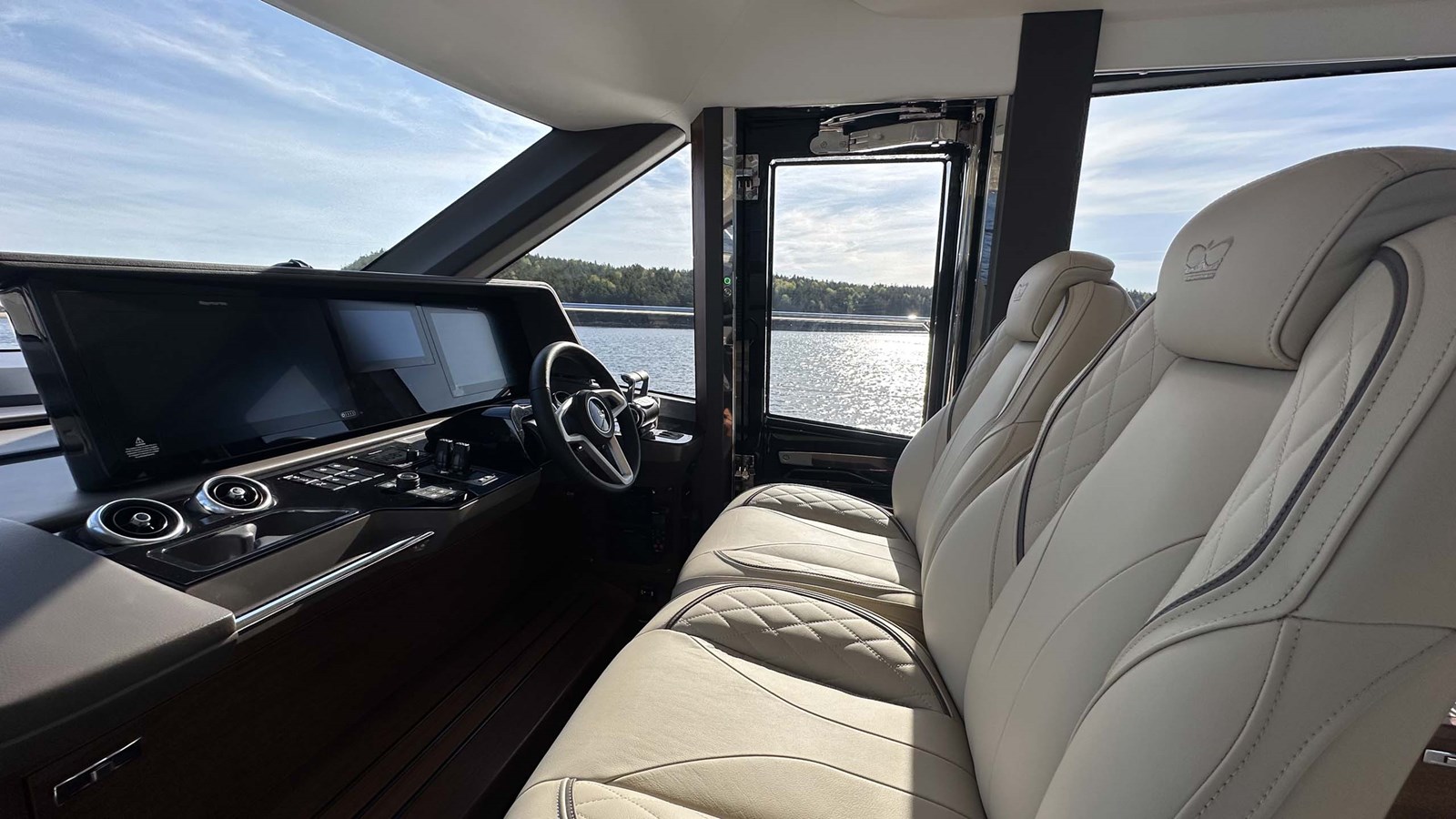 Princess Yachts Motor Yacht Princess F65 (F65012) For Sale